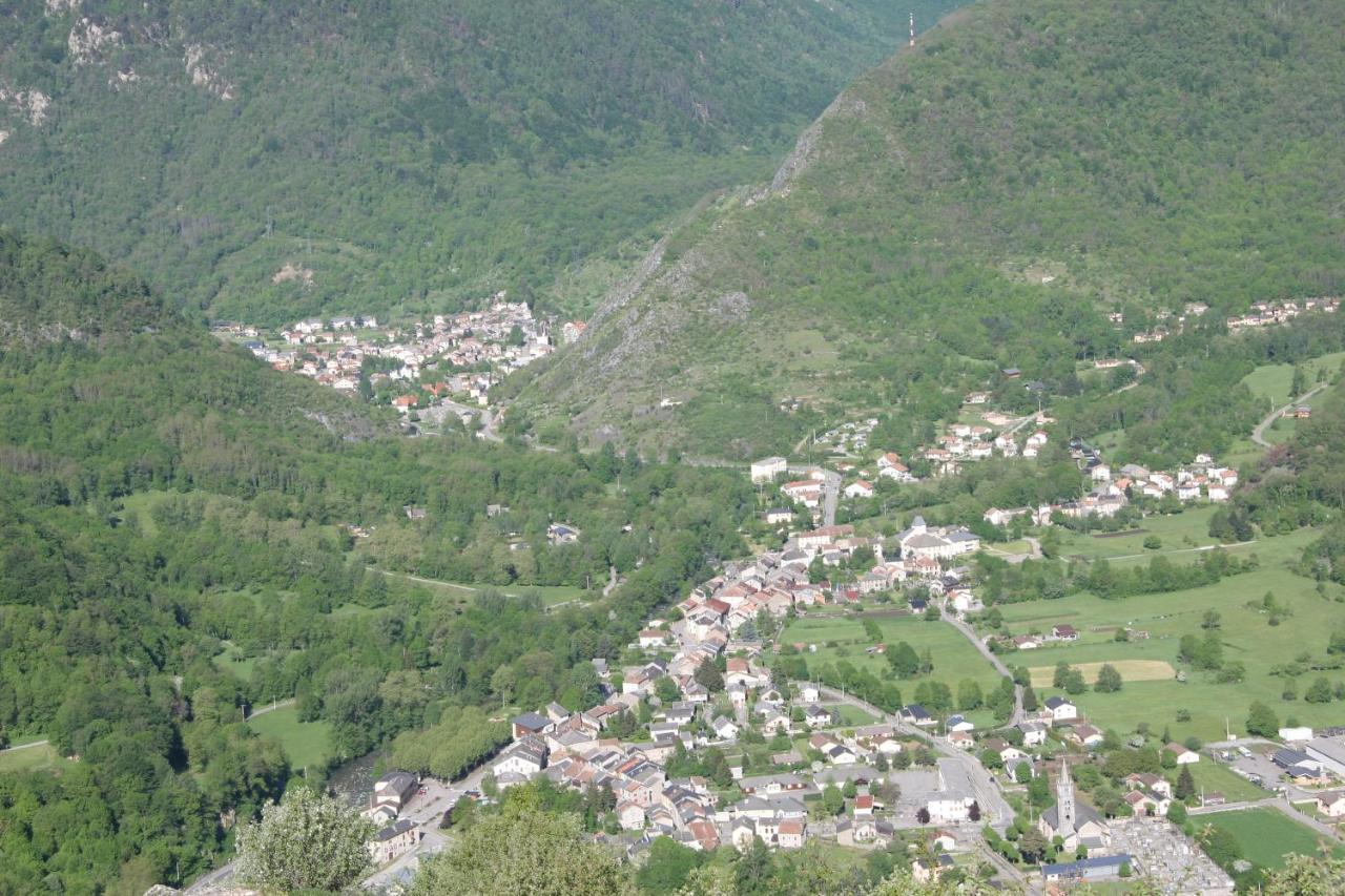 La Maison Des Vacances Auzat Esterno foto